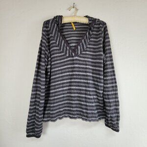 LOLE Women XL Gray Black Striped Crinkle Pullover Hoodie Long Sleeve Lightweight